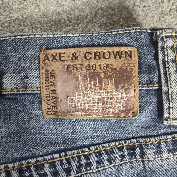 Axe & Crown Jeans Mens Size 48x32 Light Wash Denim Blue Relaxed Fit Distressed - Picture 2 of 16